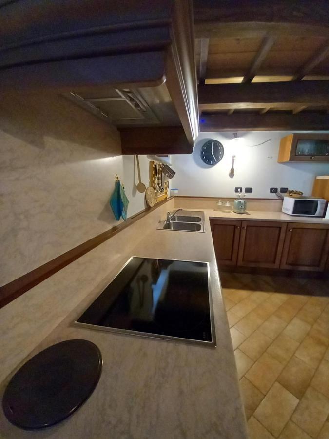 Casina La Quercia Apartment Santa Sofia Luaran gambar