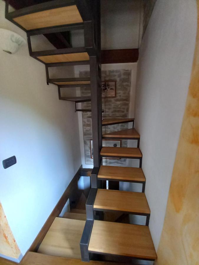 Casina La Quercia Apartment Santa Sofia Luaran gambar