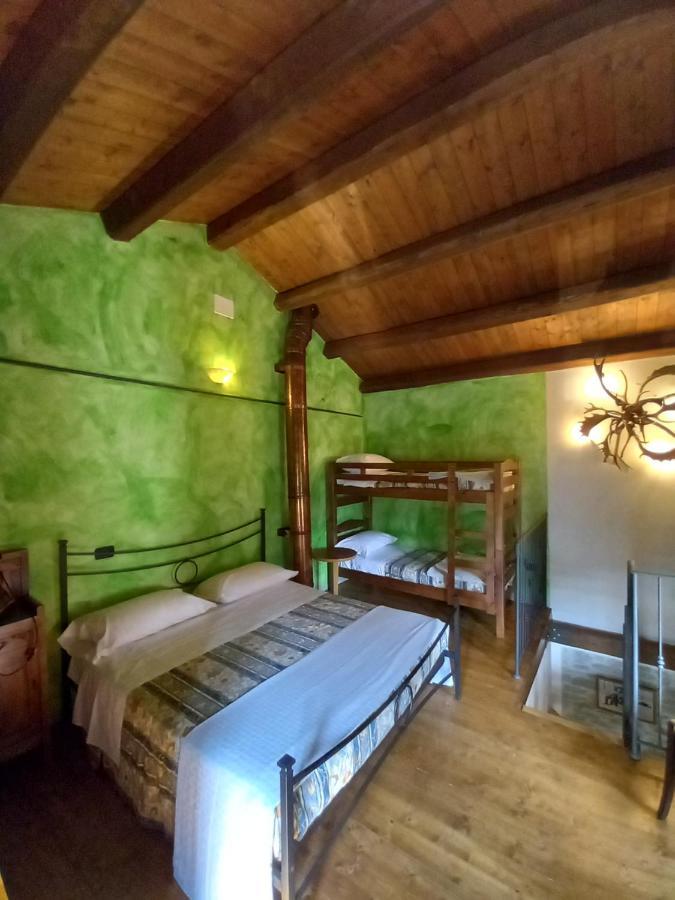 Casina La Quercia Apartment Santa Sofia Luaran gambar